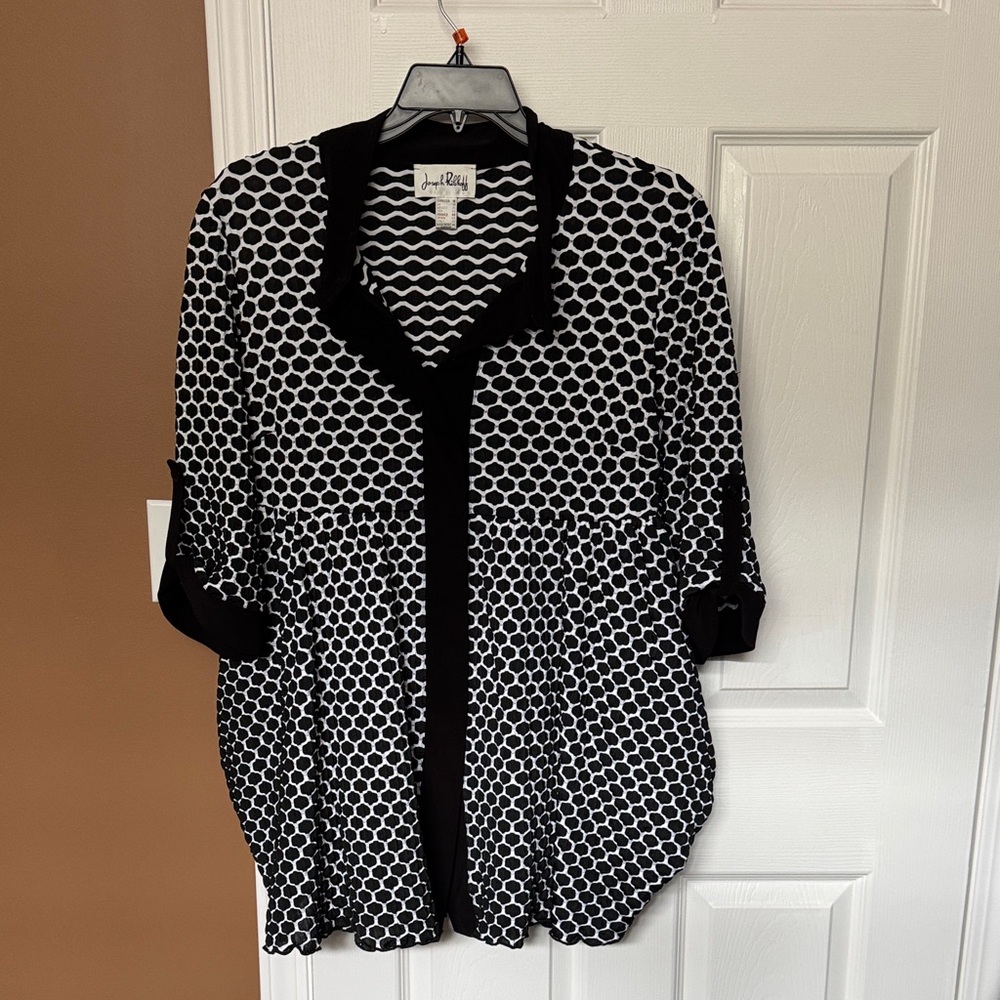 Joseph Ribkoff Monochrome Patterned Blazer